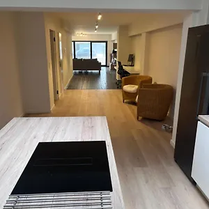 New Bright 180m2 Appartement,100m From The Appartement